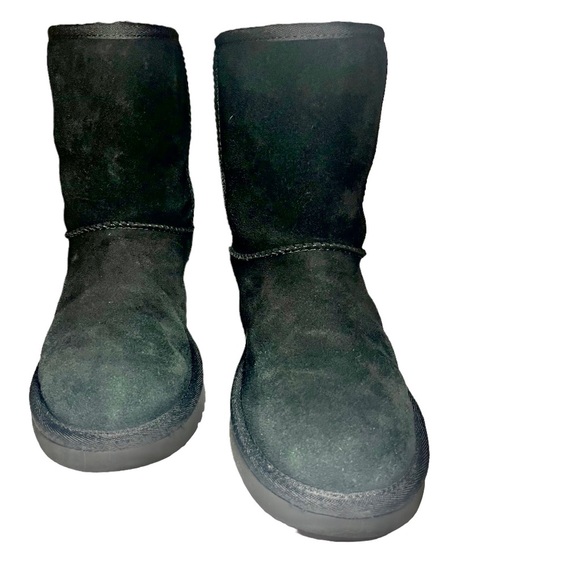 Kookaburra by Ugg. Short boot, suede outer. - Picture 4 of 5